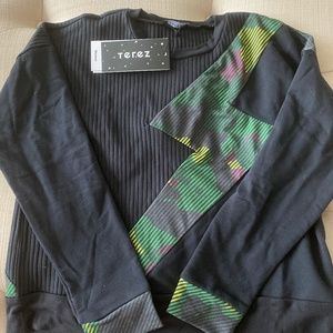 Terez womens sweatshirt